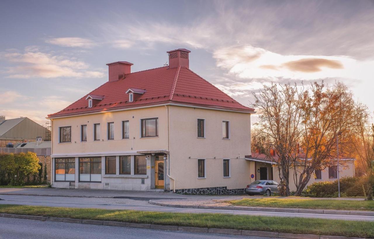 Kultahippu Hotel & Apartments Ivalo Exterior photo